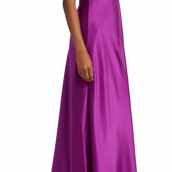DANNIJO
Core Mossy Silk Satin Maxi Slipdress - Picture 5 of 10